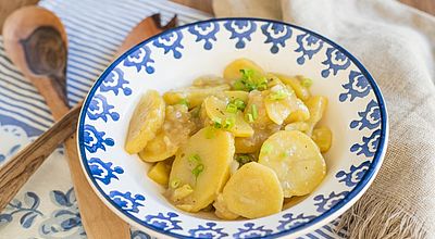 Rezept: Bayrischer Kartoffelsalat - Münchner Kindl Senf